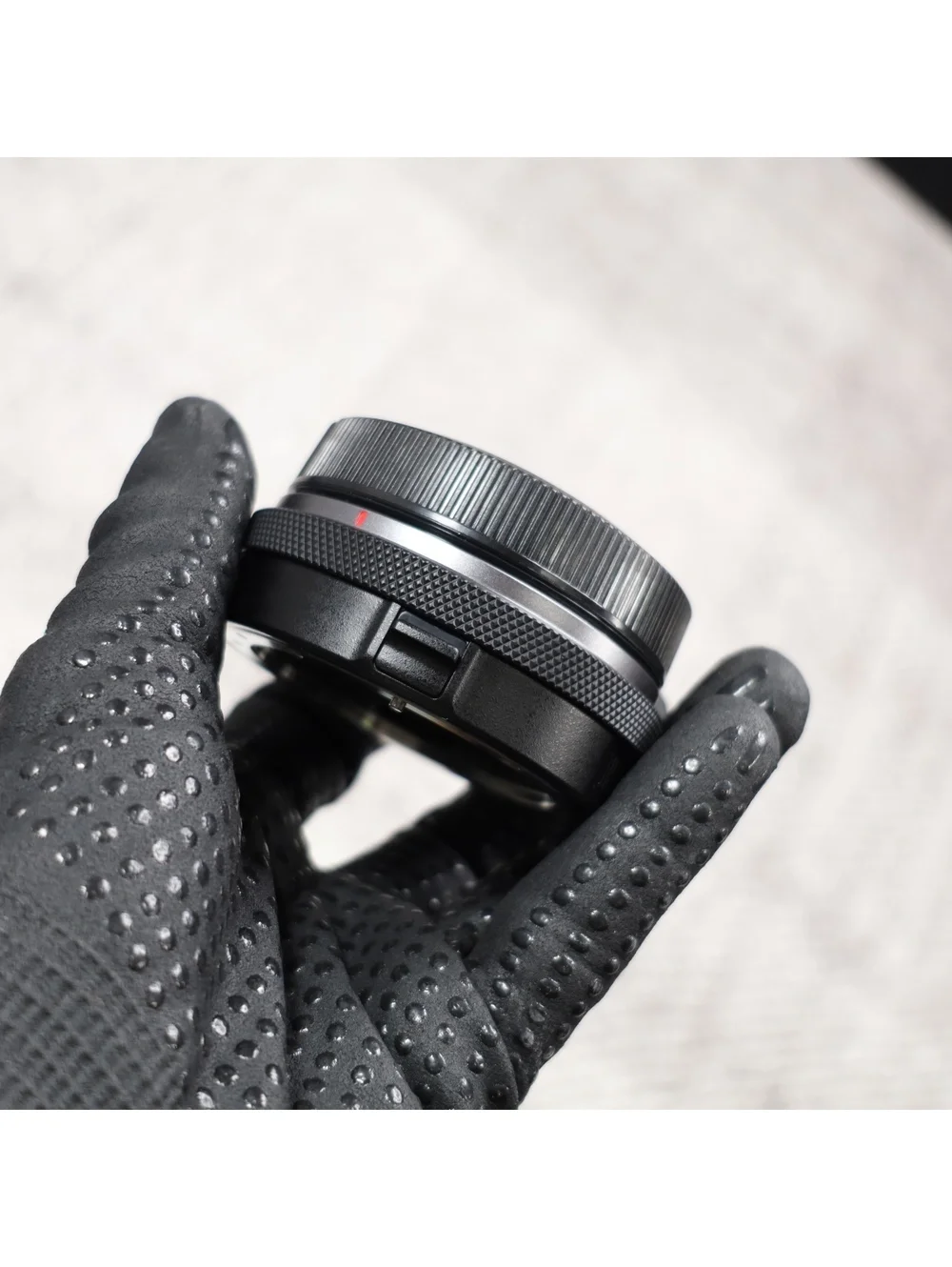 NEW OPEN BOX Canon Control Ring Mount Adapter EF-EOS R (SKU 2972C002)